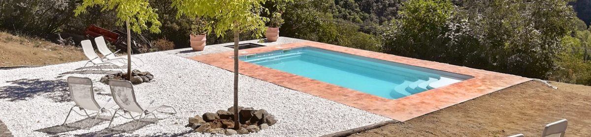 Piscines NATURPISCINES. Venda de Piscines Online i Muntatge a Catalunya. Tf. 667 436 939. Mail.  info@naturpiscines.com. 